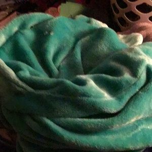 Warm blanket